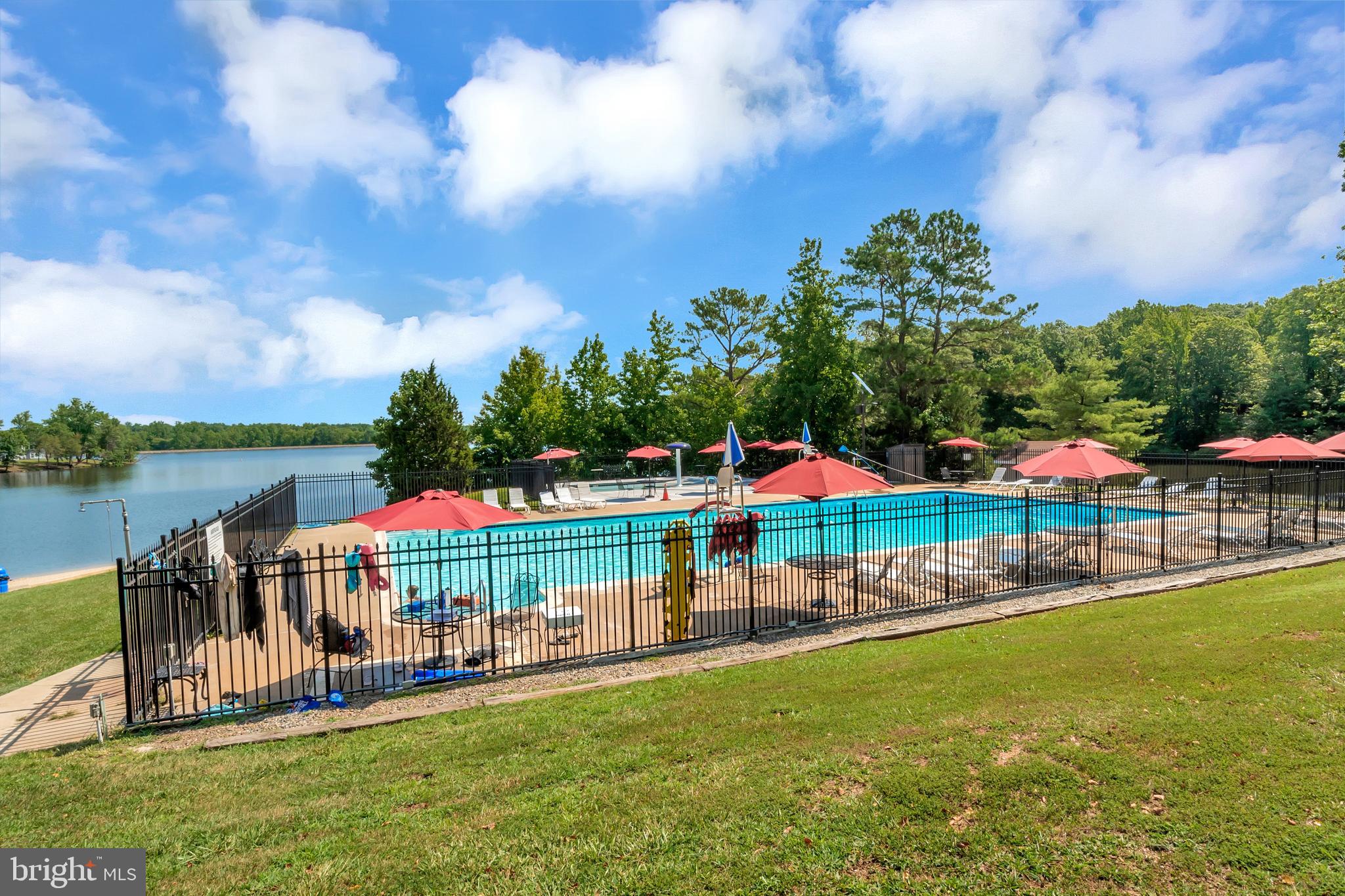 633 Welsh Drive Ruther Glen, VA 22546 - Photo 63 of 71 Community pool