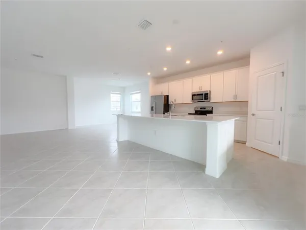 $2,595 | 14632 Sycamore Court, Unit 2621, Punta Gorda, FL 33955