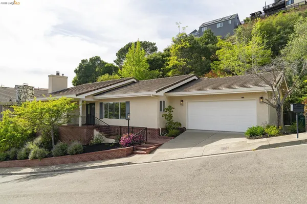 $1,475,000 | 6109 Fairlane Drive, Oakland, CA 94611
