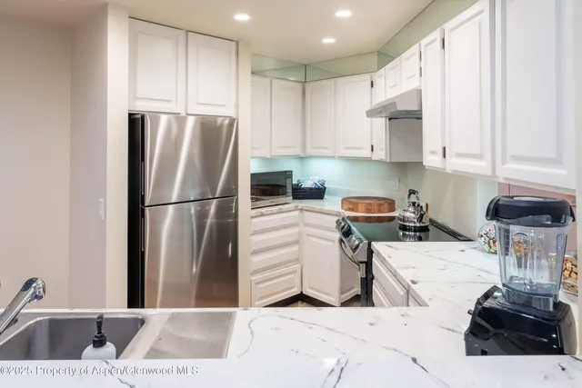 $50,000 | 506 West Hallam Street, Aspen, CO 81611