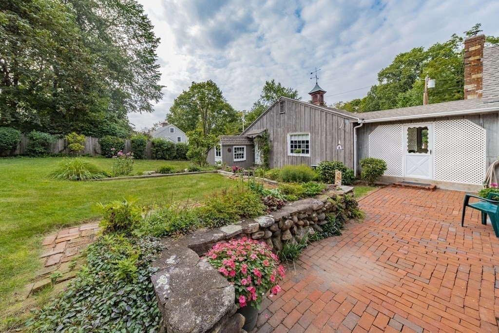 107 Lincoln Road Longmeadow, MA 01106 - Photo 11 of 42