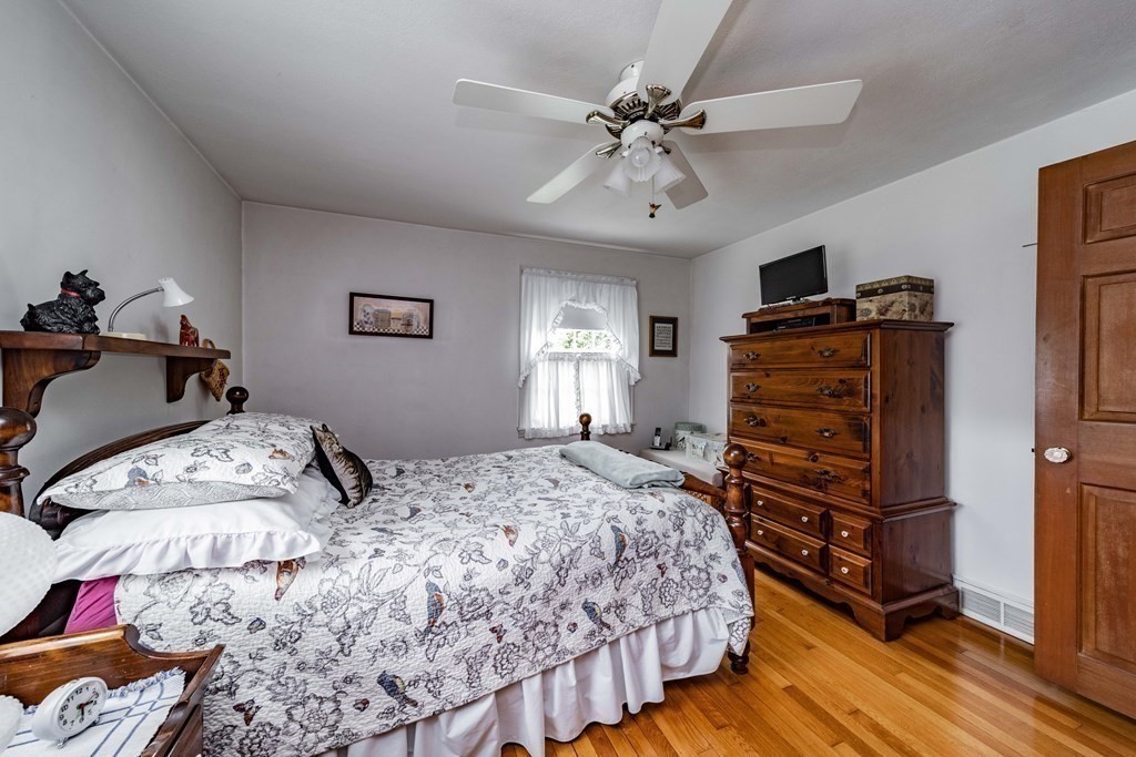 107 Lincoln Road Longmeadow, MA 01106 - Photo 35 of 42
