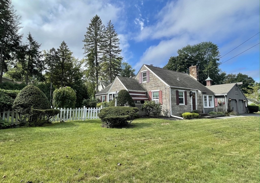 107 Lincoln Road Longmeadow, MA 01106 - Photo 4 of 42