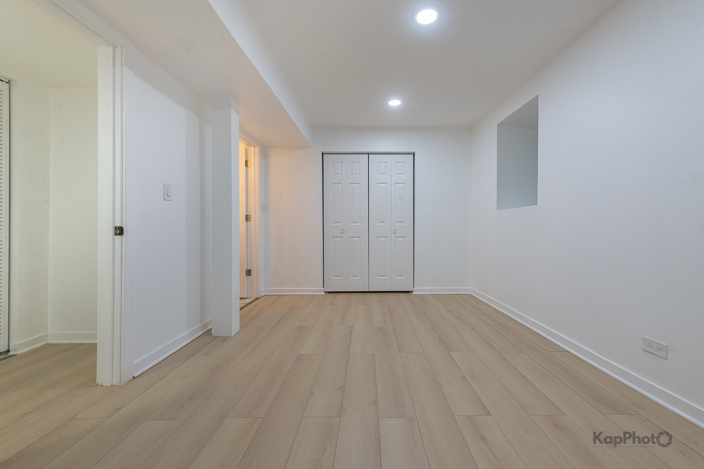 2139 West 24th Street Chicago, IL 60608 - Photo 13 of 29 a view of an empty room