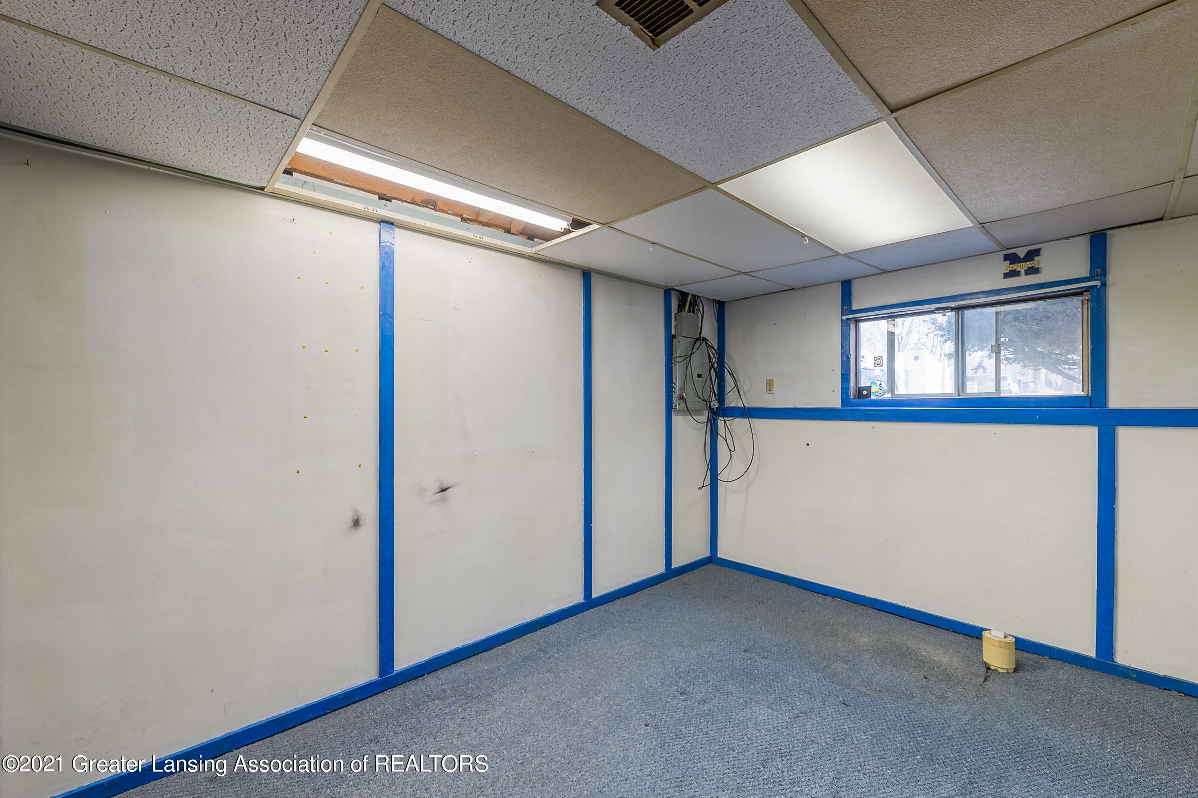 6408 Sommerset Road Lansing, MI 48911 - Photo 21 of 41 DSC_8229_22