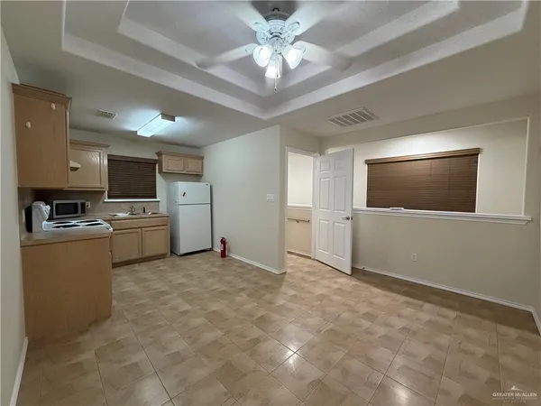 $990 | 1500 Industrial Way, Unit A, Mission, TX 78572