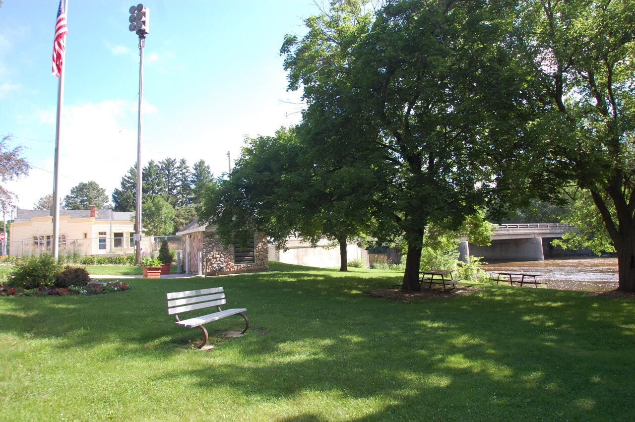 303 Trail Of Pines Lane, Unit 305 Rochester, WI 53105 - Photo 15 of 16 Photo 15
