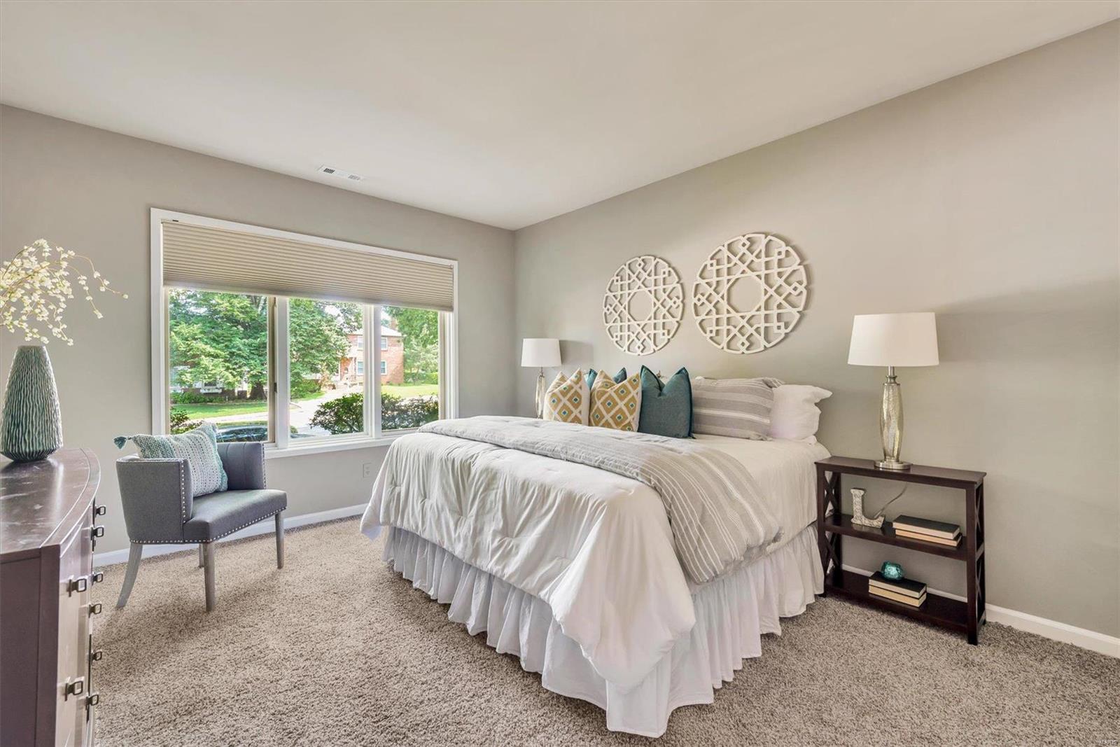 155 North Hanley Road, Unit 104 St. Louis, MO 63105 - Photo 19 of 22 Gallery Image 19