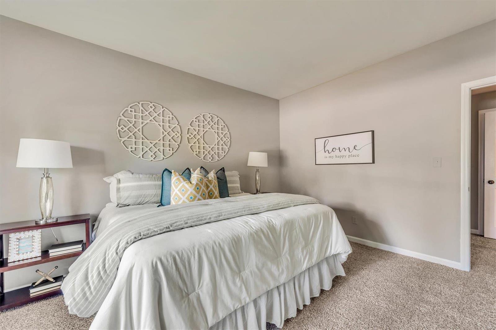 155 North Hanley Road, Unit 104 St. Louis, MO 63105 - Photo 20 of 22 Gallery Image 20