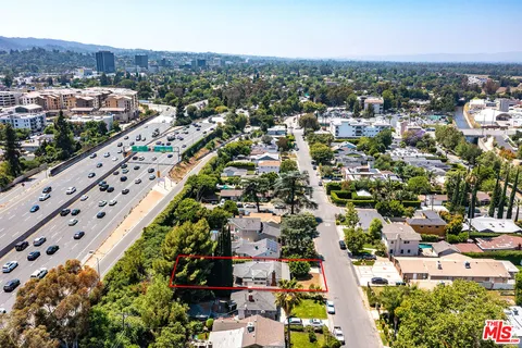 $875,000 | 15144 Morrison Street, Sherman Oaks, CA 91403