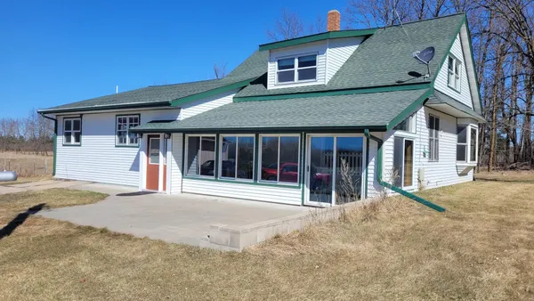 $375,000 | 40117 Co Highway 67, New York Mills, MN 56567