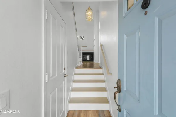 $599,000 | 489 4th Place, Port Hueneme, CA 93041