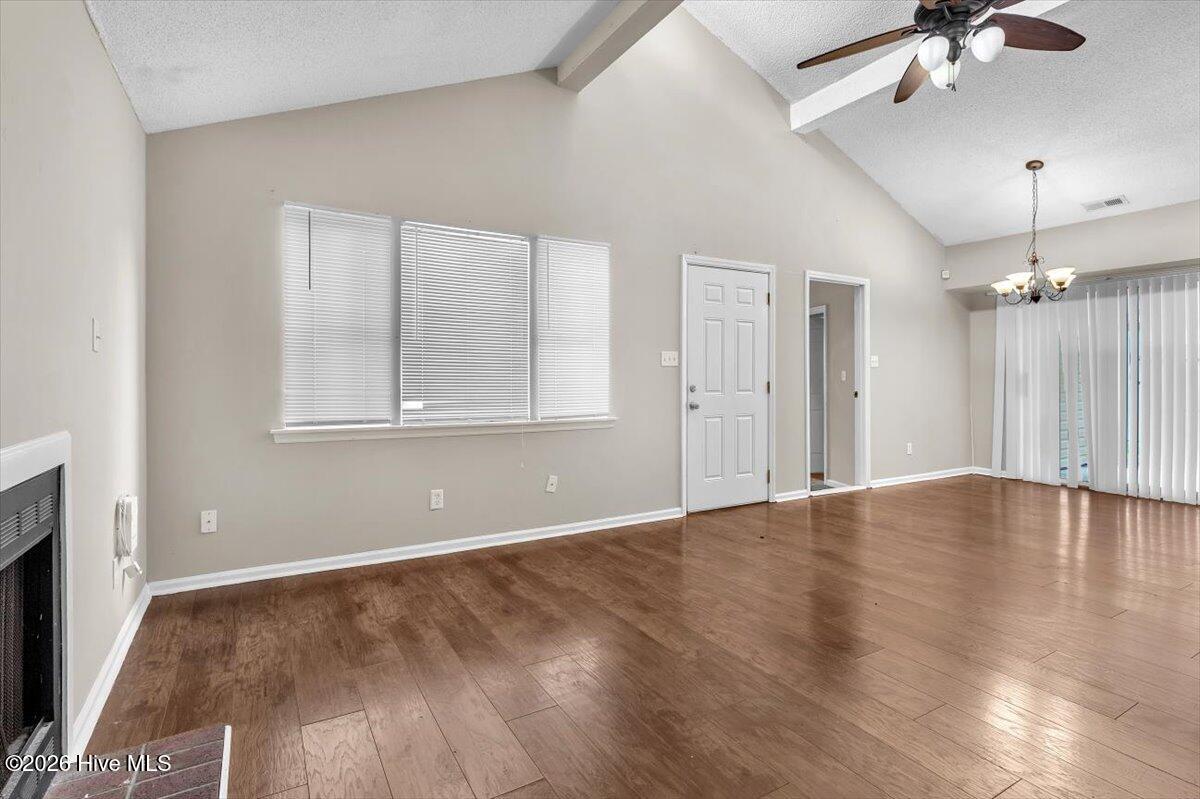 2039 Foxhorn Road Jacksonville, NC 28546 - Photo 4 of 33