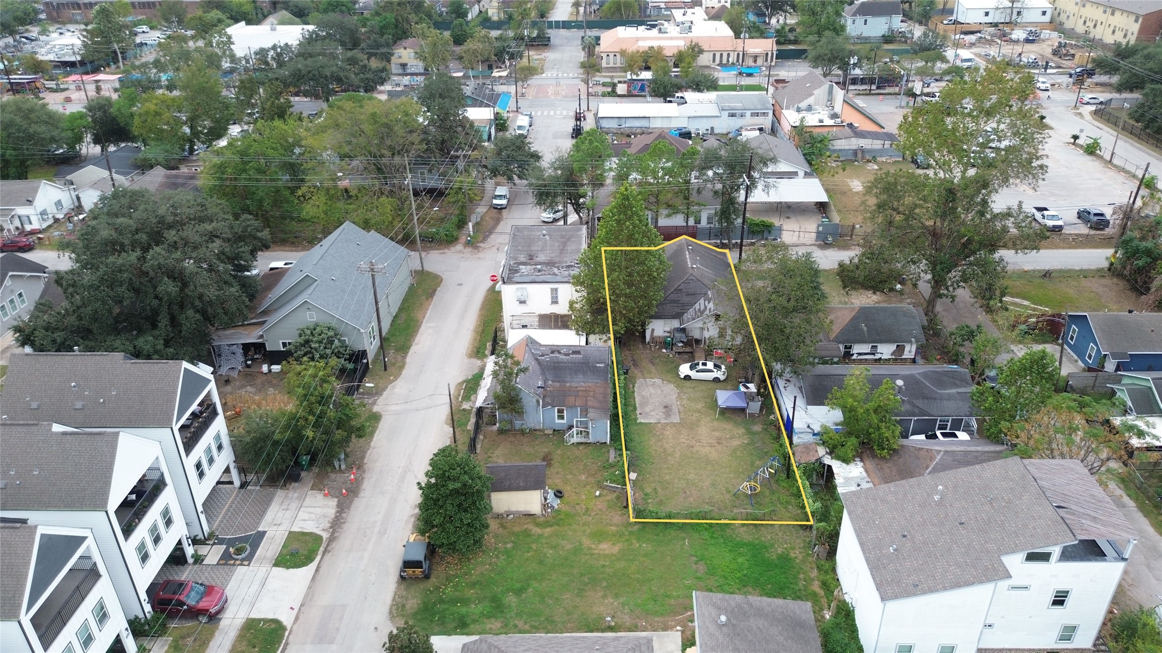 2515 Engelke Street Houston, TX 77003 - Photo 1 of 9 an aerial view of multiple houses with yard