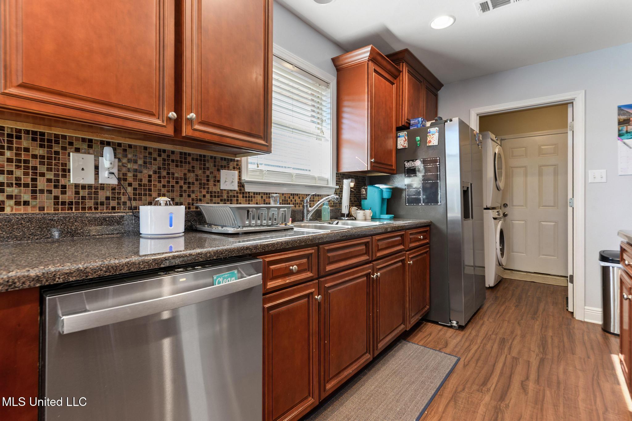 17355 Palm Ridge Drive D'Iberville, MS 39540 - Photo 7 of 30 17355 Palm Ridge Drive-7