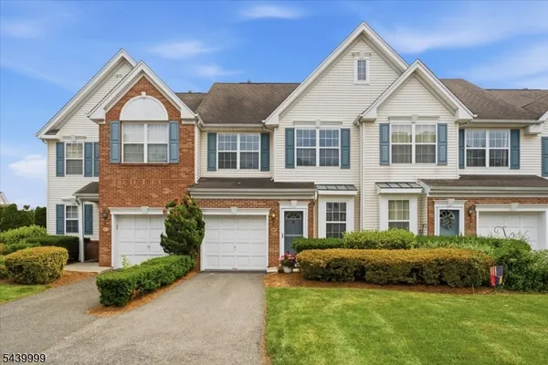 $625,000 | 106 Barclay Drive, Nutley, NJ 07110