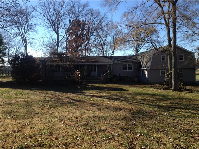 365 Academy Road Lebanon, TN 37087 - Photo 2 of 9 a view of a house with a yard