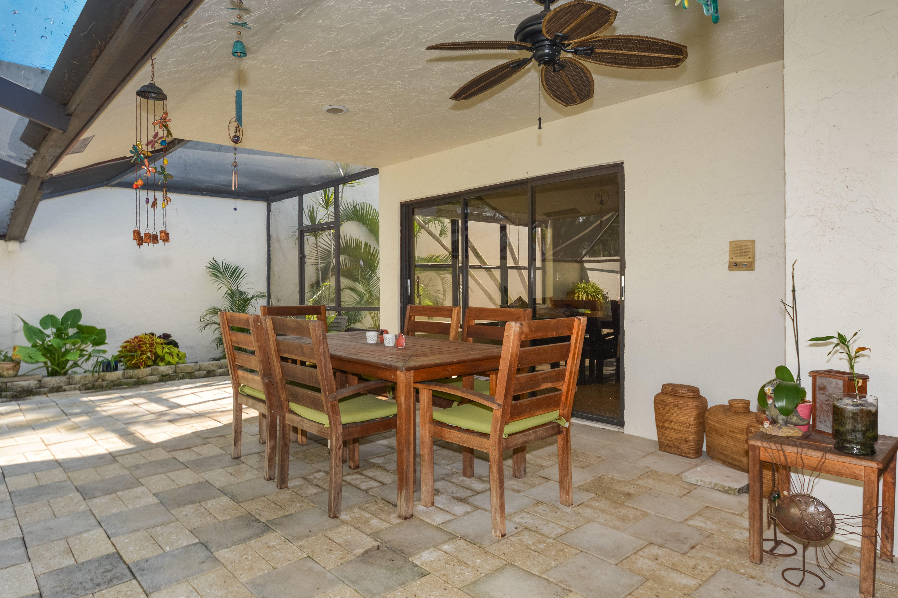 6917 Palmar Court Boca Raton, FL 33433 - Photo 22 of 32 6917 Palmar Ct Boca Raton FL-print-029-1