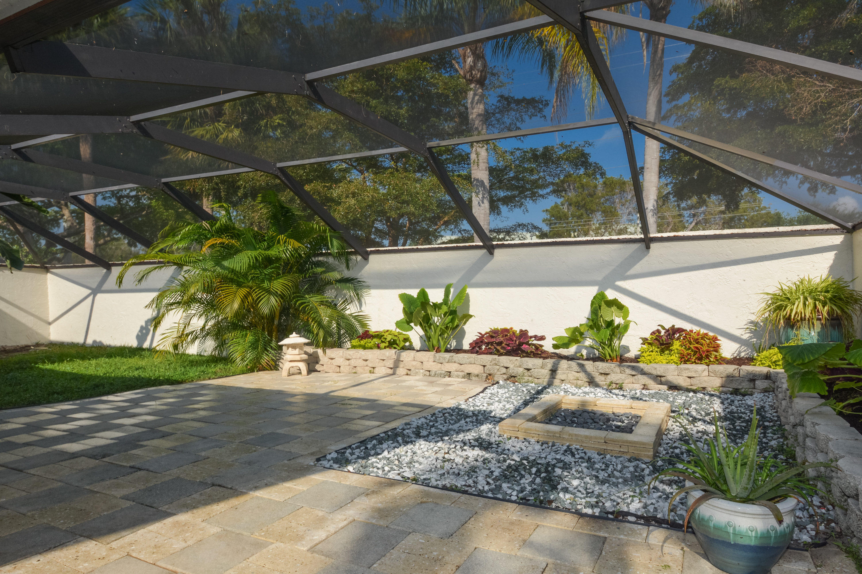 6917 Palmar Court Boca Raton, FL 33433 - Photo 24 of 32 6917 Palmar Ct Boca Raton FL-print-031-3