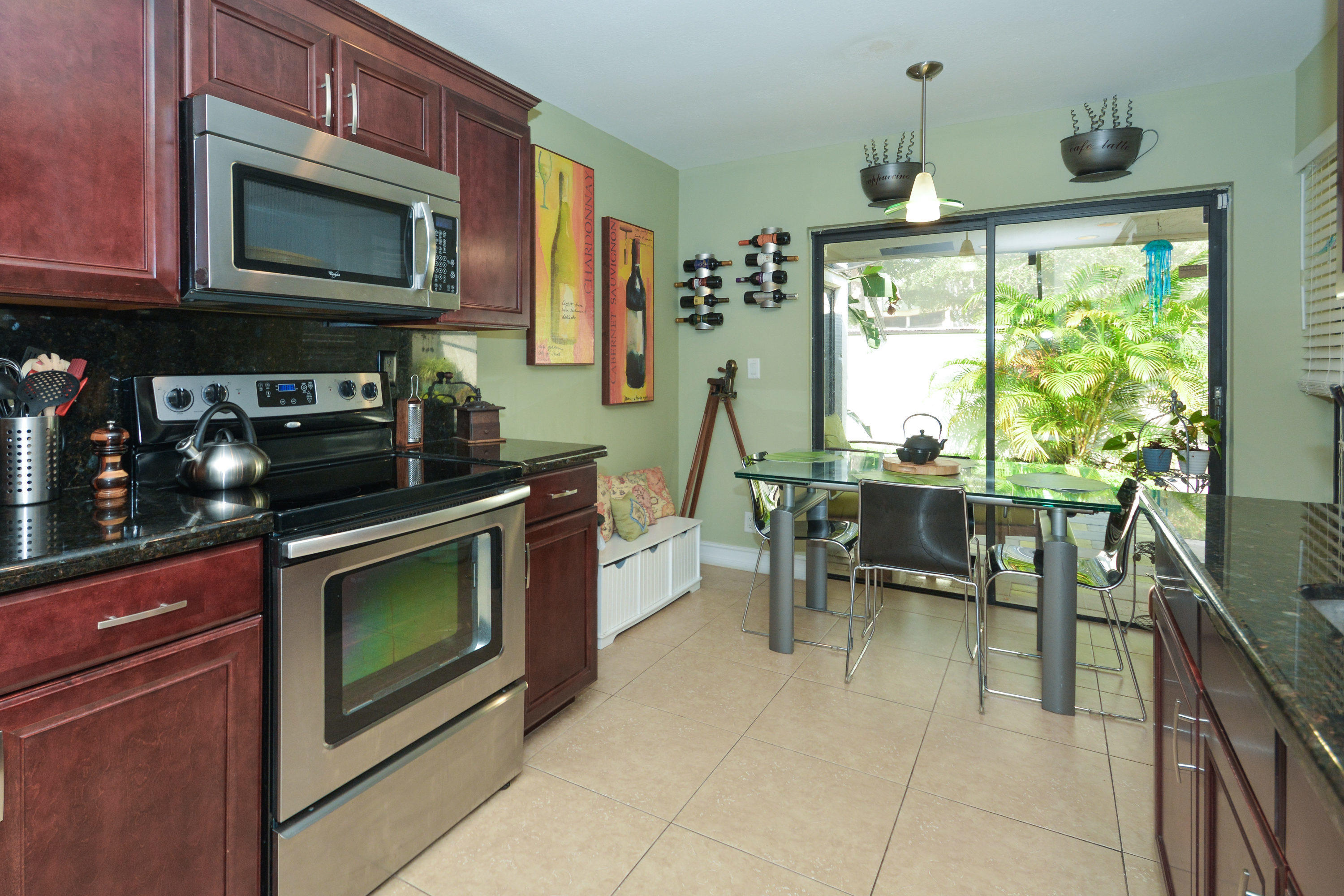 6917 Palmar Court Boca Raton, FL 33433 - Photo 6 of 32 6917 Palmar Ct Boca Raton FL-print-015-3