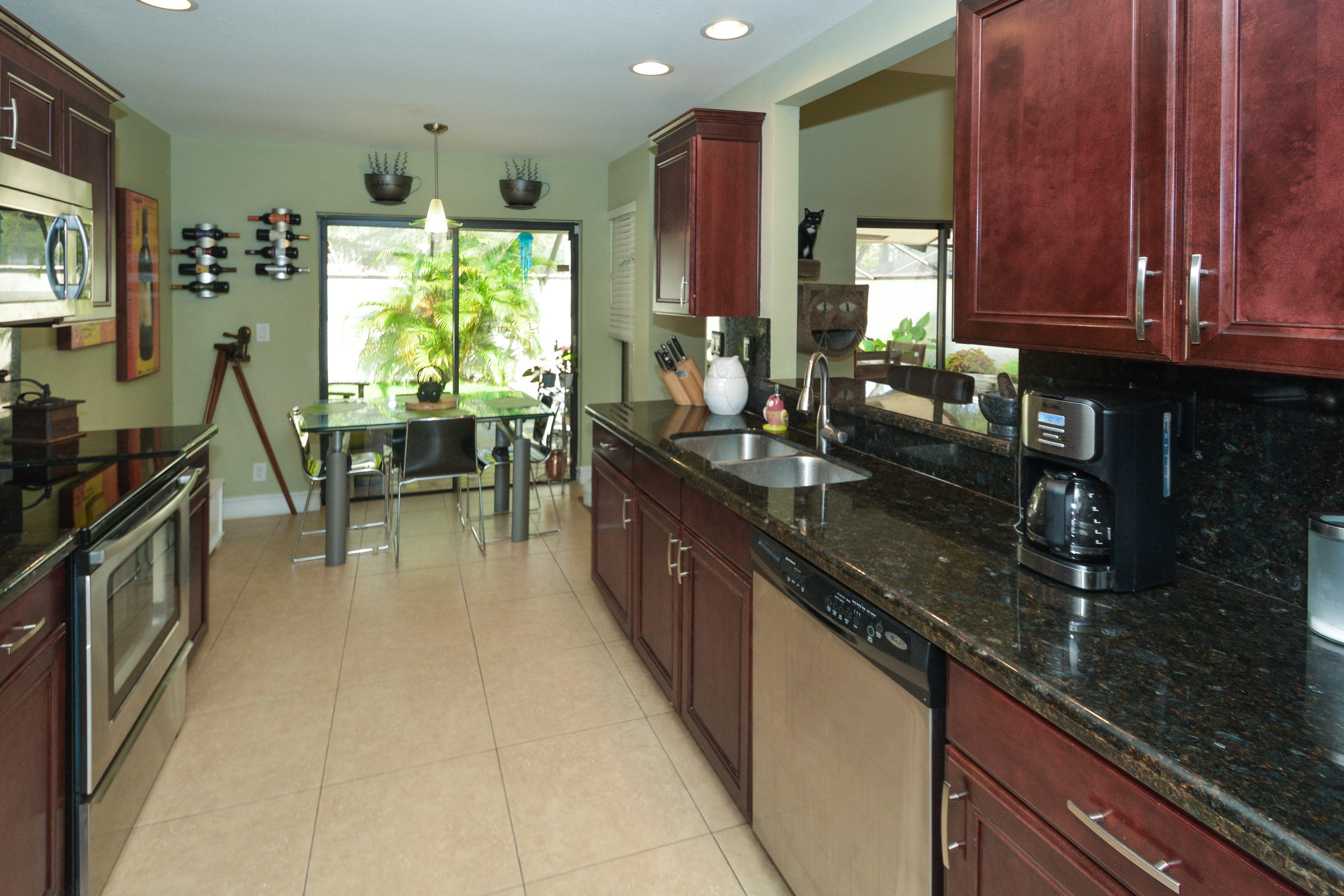 6917 Palmar Court Boca Raton, FL 33433 - Photo 7 of 32 6917 Palmar Ct Boca Raton FL-print-014-2