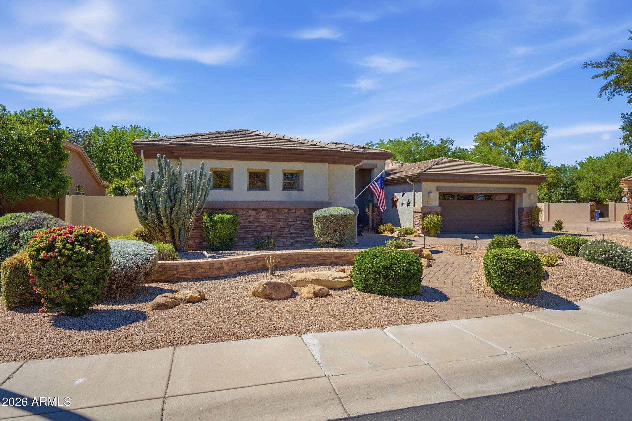 2552 South Jacob Street Gilbert, AZ 85295 - Photo 2 of 57