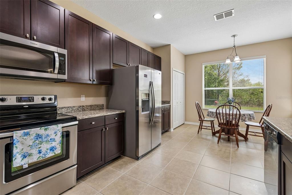 10837 Breaking Rocks Drive Tampa, FL 33647 - Photo 11 of 47