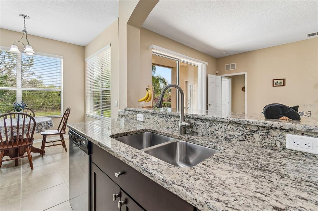 10837 Breaking Rocks Drive Tampa, FL 33647 - Photo 14 of 47