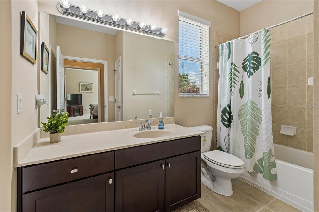 10837 Breaking Rocks Drive Tampa, FL 33647 - Photo 19 of 47