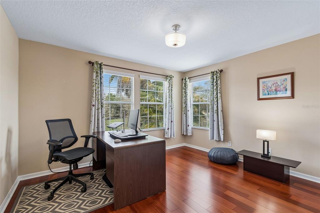 10837 Breaking Rocks Drive Tampa, FL 33647 - Photo 35 of 47