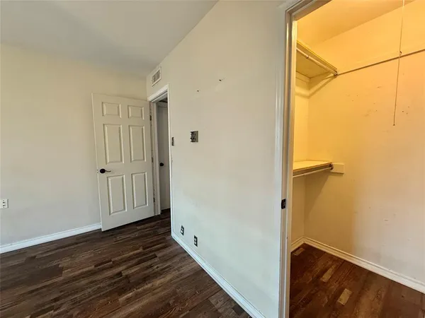 $133,100 | 7830 Meadow Park Drive, Unit 209, Dallas, TX 75230