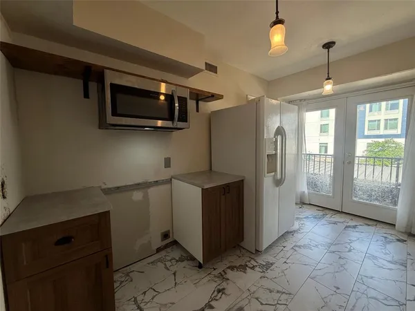 $133,100 | 7830 Meadow Park Drive, Unit 209, Dallas, TX 75230