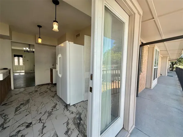 $133,100 | 7830 Meadow Park Drive, Unit 209, Dallas, TX 75230