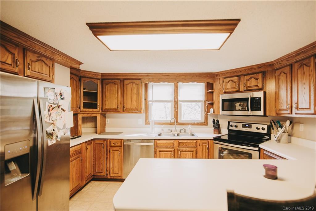 50 Cross Anchor Road Alexander, NC 28701 - Photo 11 of 30 Gallery Image 11
