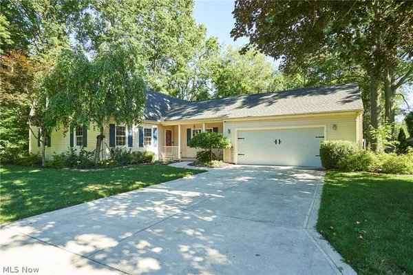 $399,900 | 3447 Tennyson Drive, Fairlawn, OH 44333