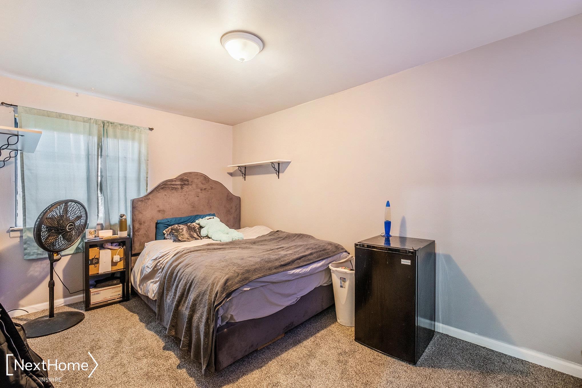 1226 Wreckenridge Road Flint, MI 48532 - Photo 16 of 25 50126202-15.JPG