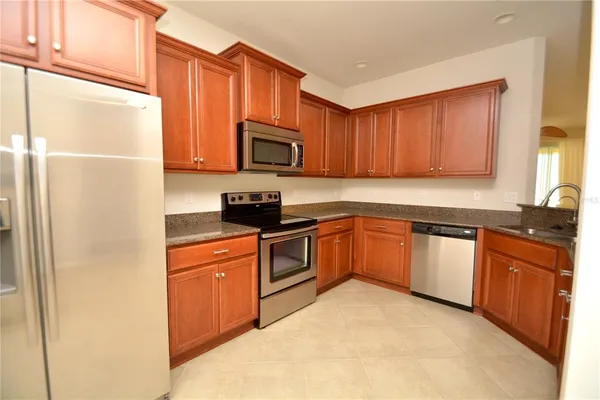 $2,450 | 7770 Moonstone Drive, Unit 7104, Sarasota, FL 34233