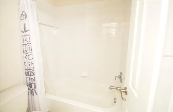 $2,450 | 7770 Moonstone Drive, Unit 7104, Sarasota, FL 34233