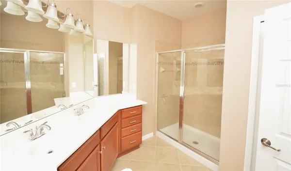 $2,450 | 7770 Moonstone Drive, Unit 7104, Sarasota, FL 34233