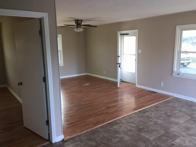 2898 Mt Lebanon Road Lewisburg, TN 37091 - Photo 2 of 4 Large, open space.