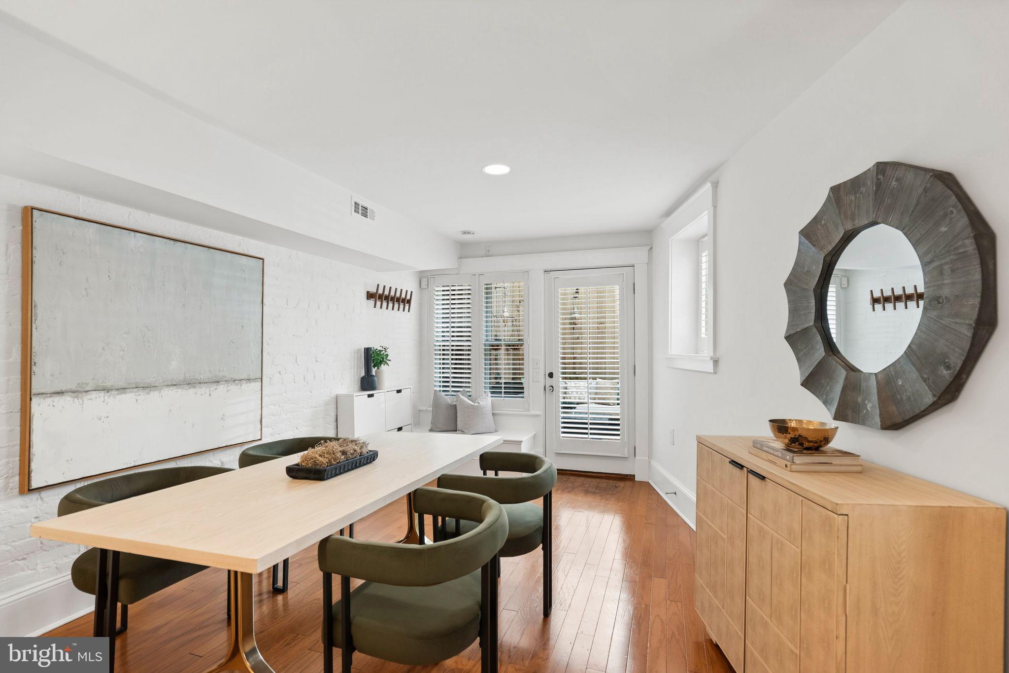 1531 31st Street Northwest, Unit 1 Washington, DC 20007 - Photo 6 of 28 Dining area