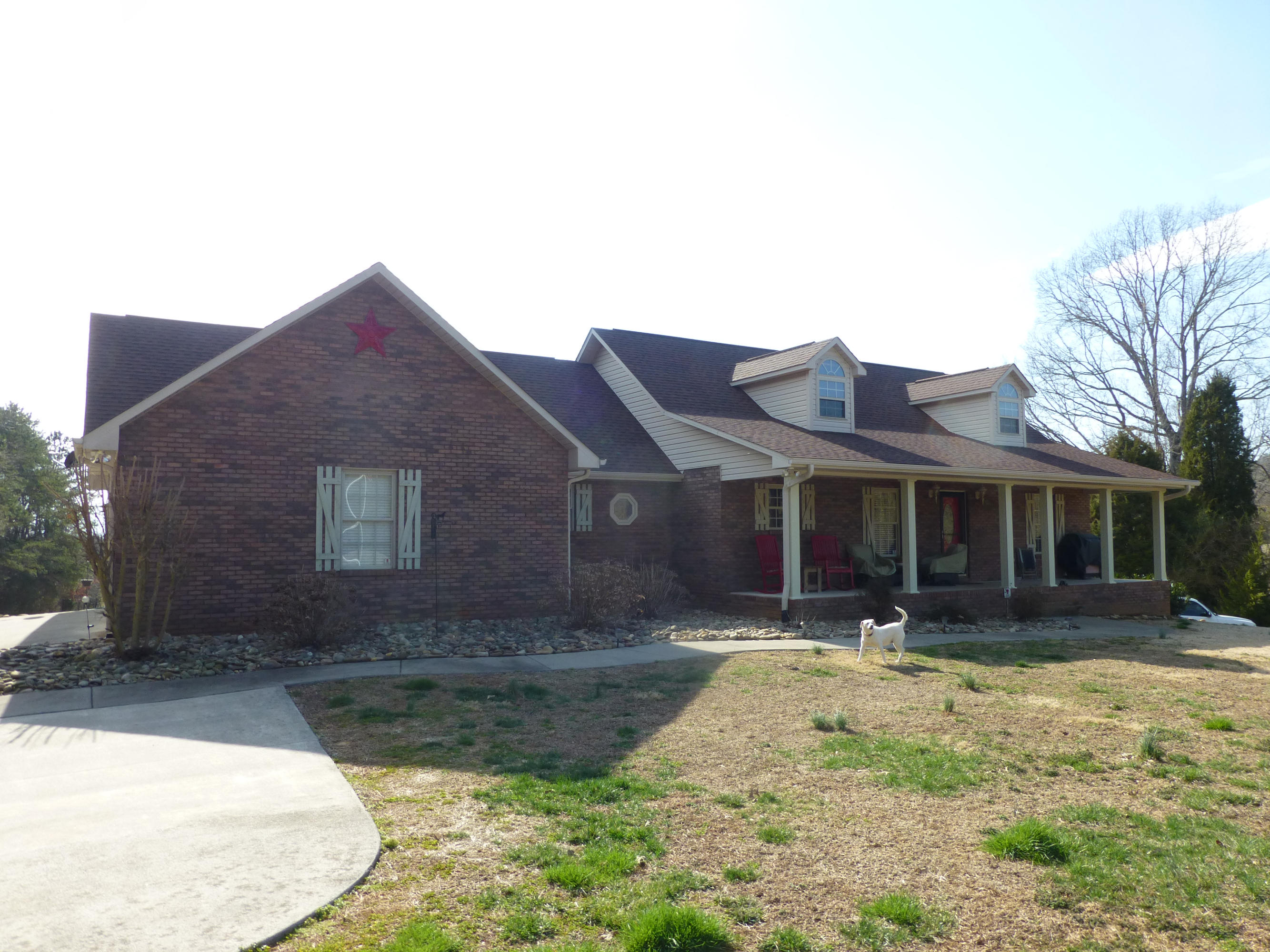 480 Mears Way Greenback, TN 37742 - Photo 3 of 20 Mears Way Photos 025