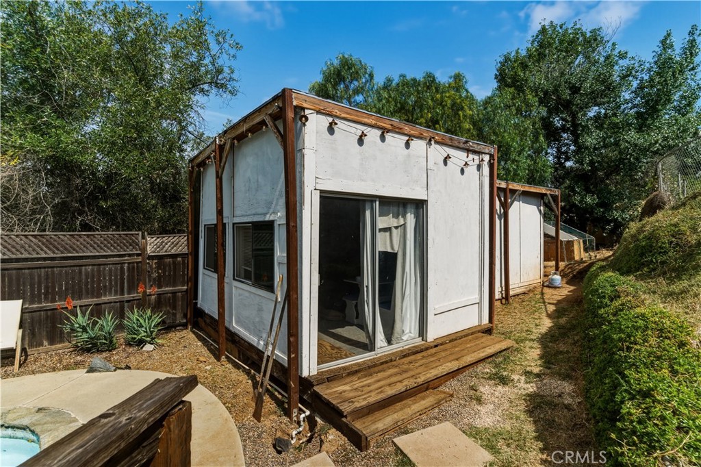 2251 South Stage Coach Lane Fallbrook, CA 92028 - Photo 45 of 69 outbuilding/ pool house