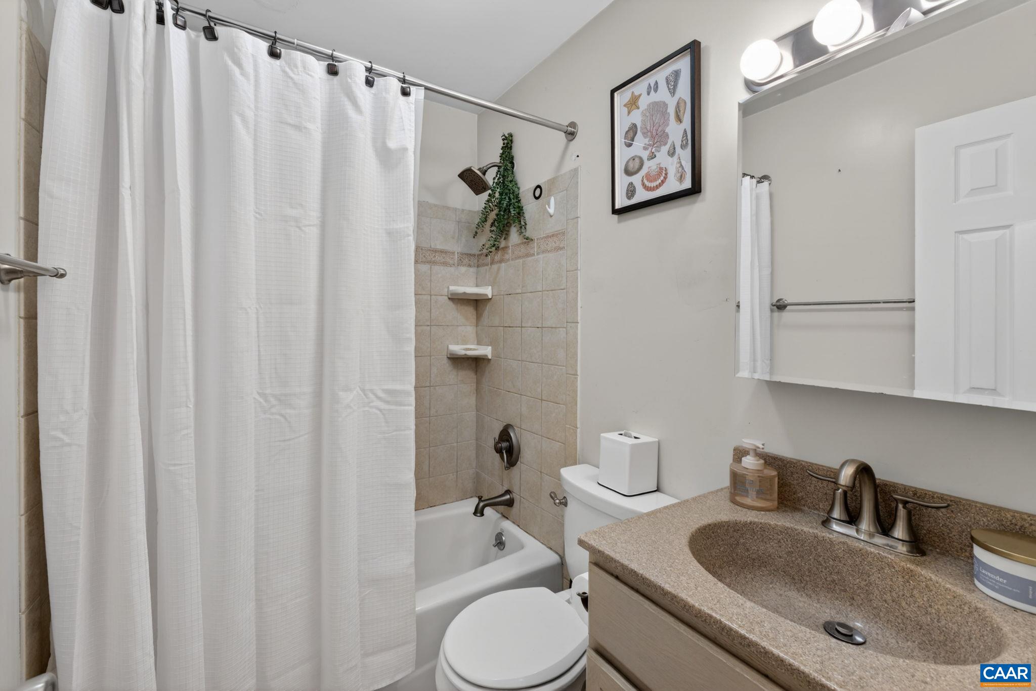 2520 Huntington Road Charlottesville, VA 22901 - Photo 22 of 39