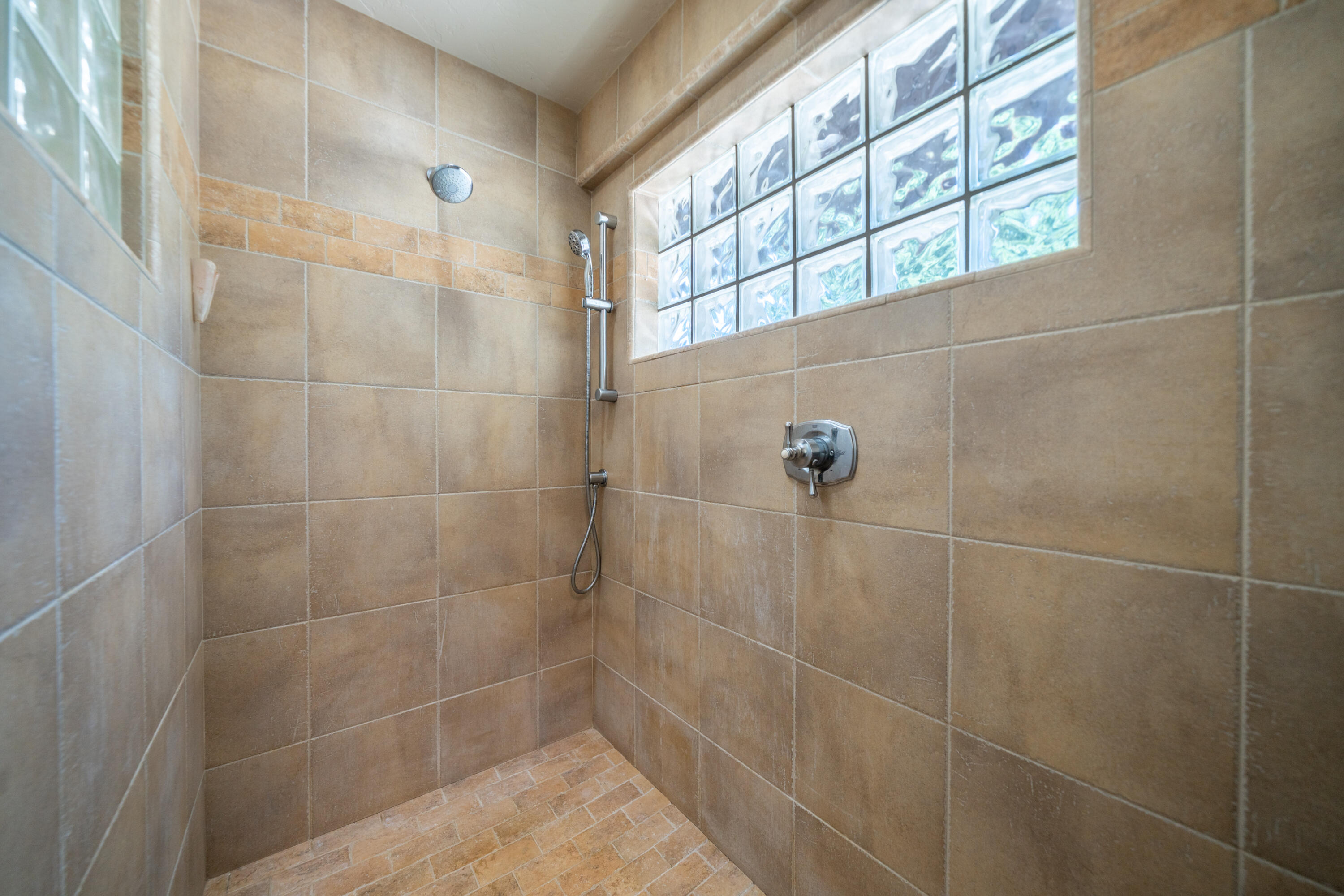 7775 Churn Creek Road Redding, CA 96002 - Photo 32 of 87 7775 Churn Crk Rd-35