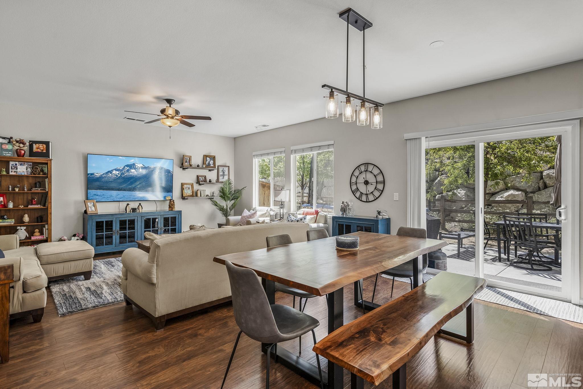 1871 Star Bright Way Reno, NV 89523 - Photo 4 of 34 Photo 4