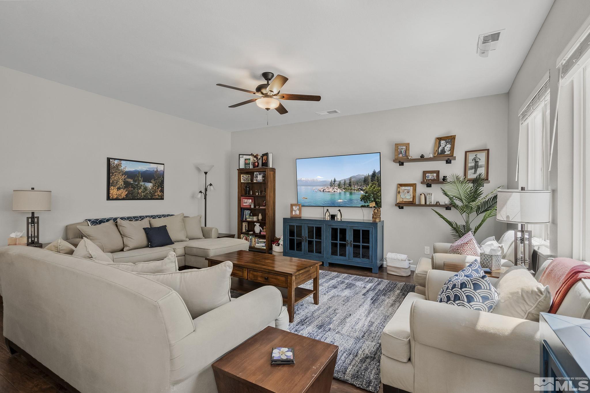 1871 Star Bright Way Reno, NV 89523 - Photo 6 of 34 Photo 6