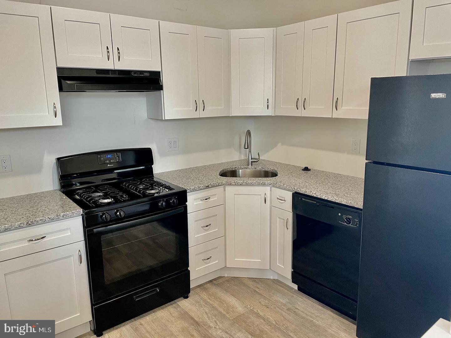 301 Byberry Road, Unit F16 Philadelphia, PA 19116 - Photo 13 of 35