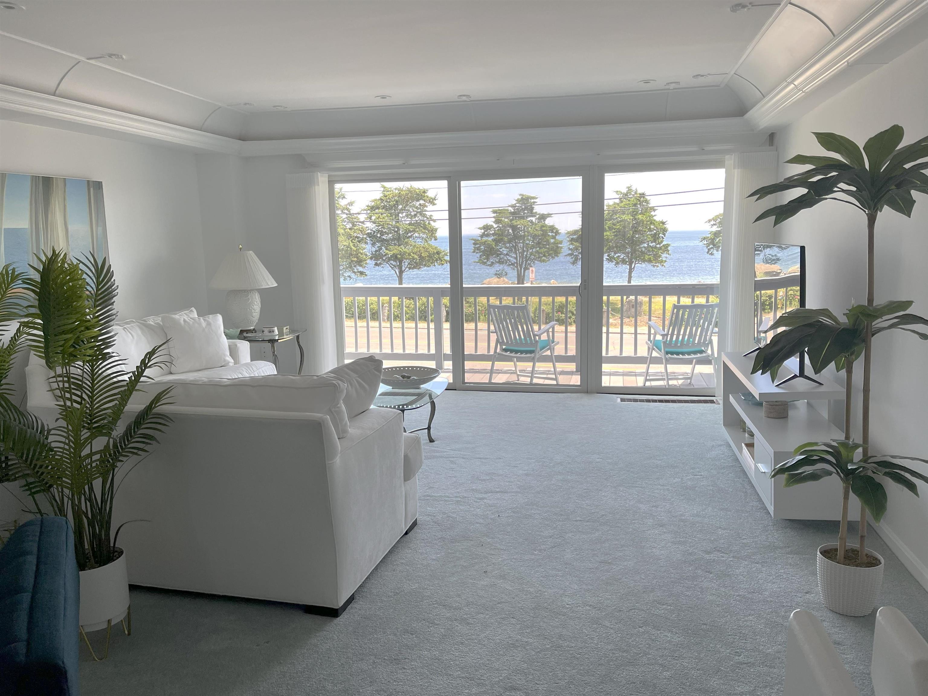 947 Ocean Boulevard, Unit 10 Hampton, NH 03842 - Photo 3 of 57