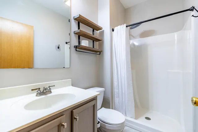 $169,000 | 308 South Broad Street, Unit 12, Griffith, IN 46319